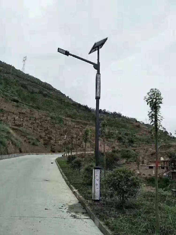 咸宁市仿古太阳能路灯